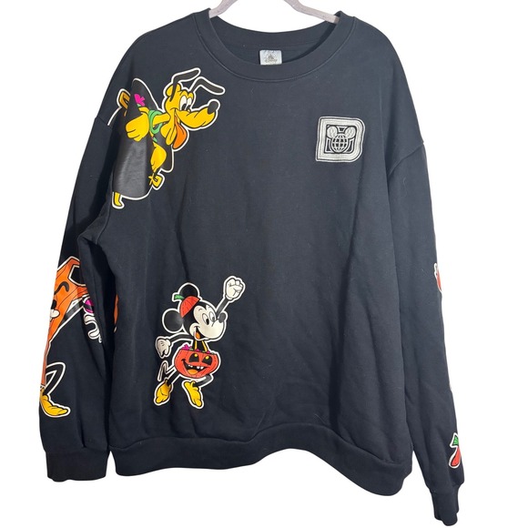 Disney Tops - Disney Parks 2022 Halloween Mickey and Friends‎ Pullover Crewneck Sweatshirt XXL